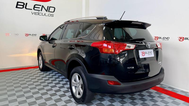 Toyota RAV4 20l 4X4 - foto 3