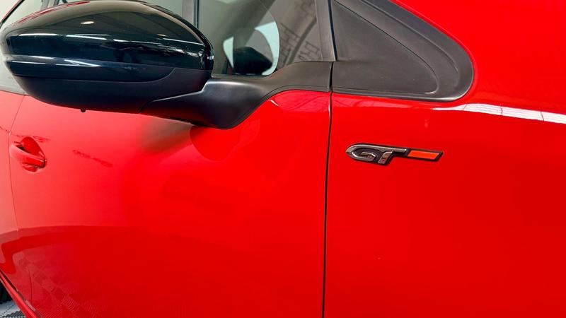 Peugeot 208 GT - foto 5