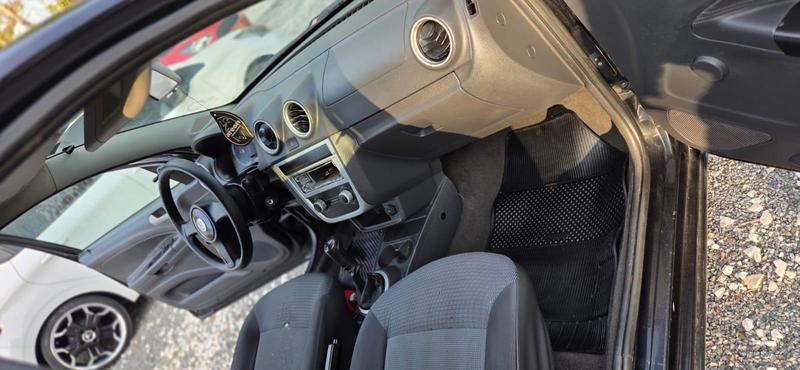 Volkswagen Gol City (trend) 1.0 Mi Total Flex 8V 2P - foto 3