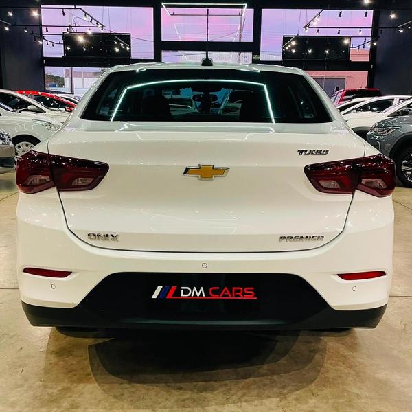 Chevrolet Onix Plus 10tat - foto 5