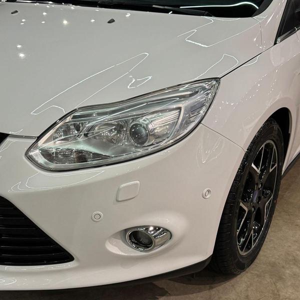 Ford Focus Sedan 2.0 16V 2.0 16V Flex 4P Aut. - foto 4