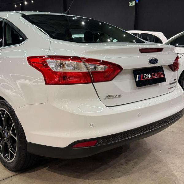 Ford Focus Sedan 2.0 16V 2.0 16V Flex 4P Aut. - foto 8