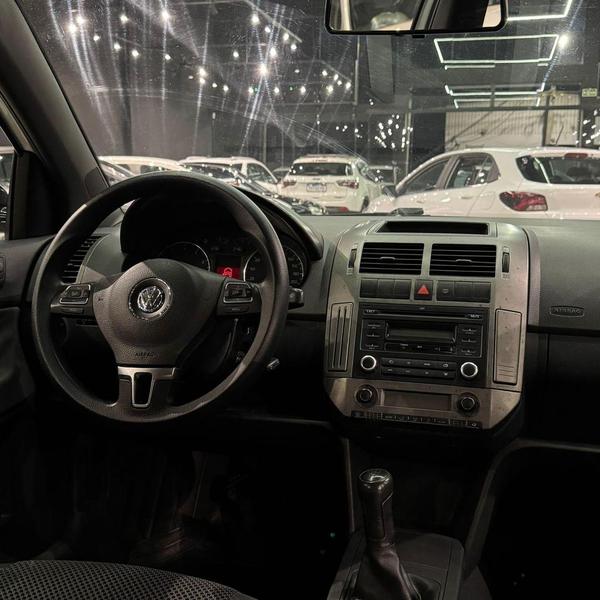 Volkswagen Polo 1.6 Sportline - foto 13