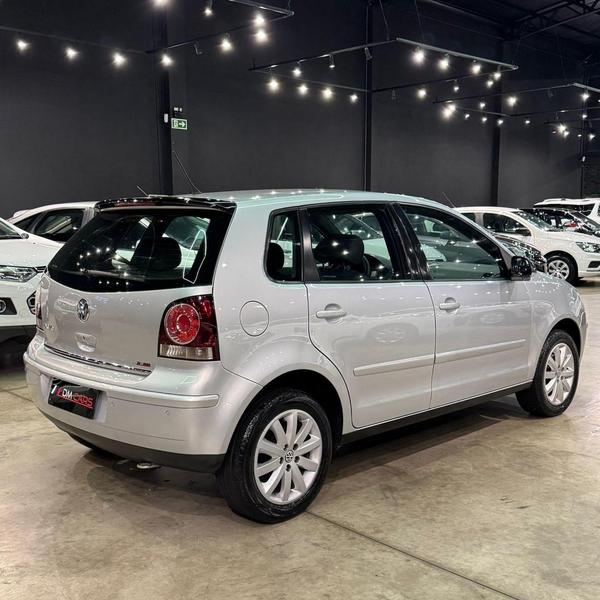Volkswagen Polo 1.6 Sportline - foto 6