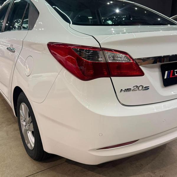 Hyundai HB20S 1.6 A Premium - foto 7