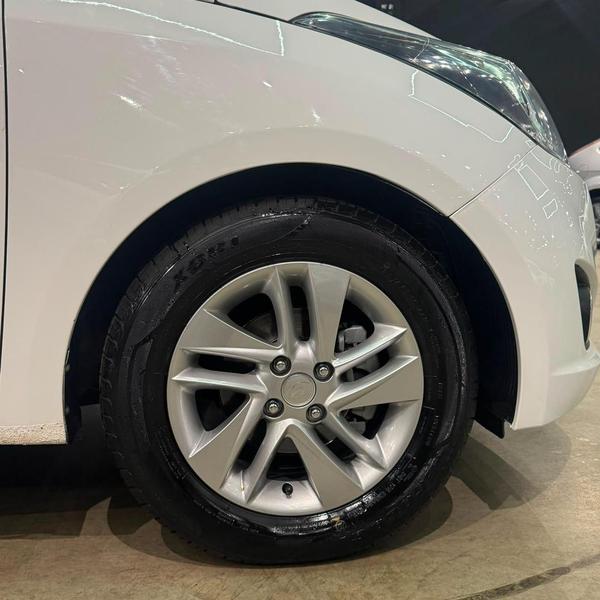 Hyundai HB20S 1.6 A Premium - foto 8