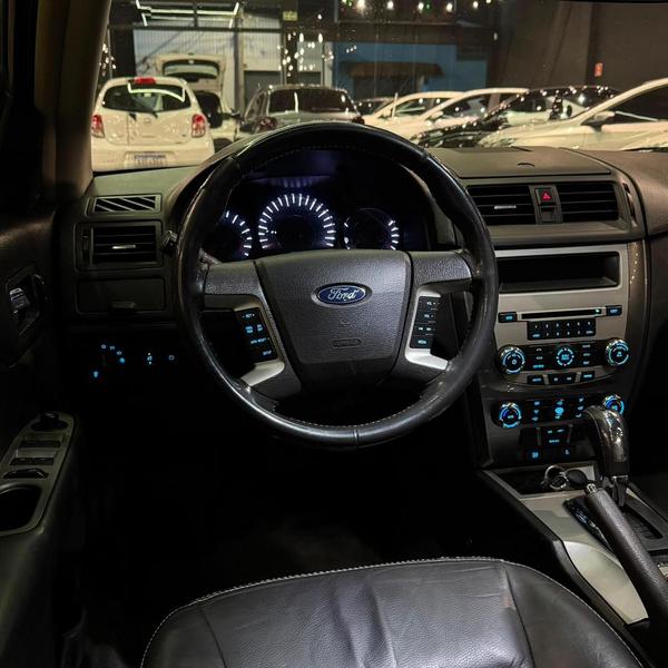 Ford Fusion - foto 13