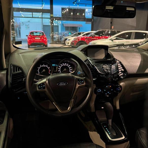 Ford EcoSport Tit At 2.0 - foto 8