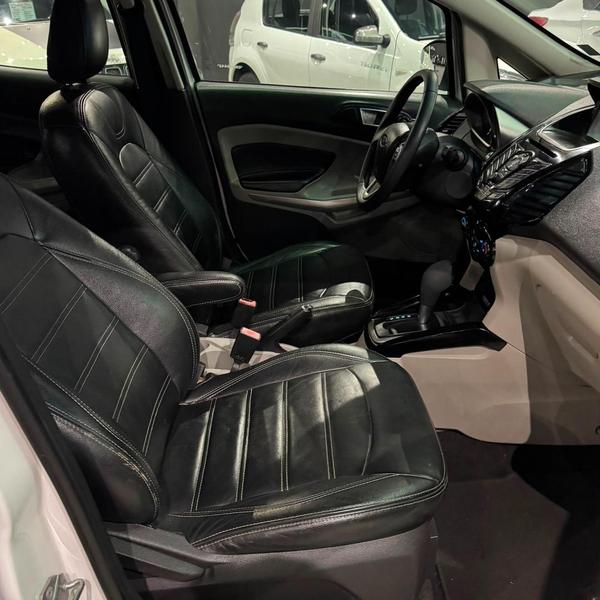 Ford EcoSport Tit At 2.0 - foto 9