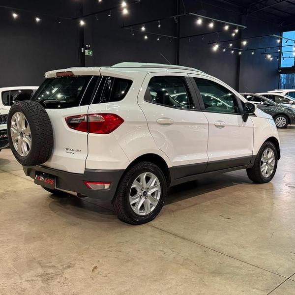 Ford EcoSport Tit At 2.0 - foto 6