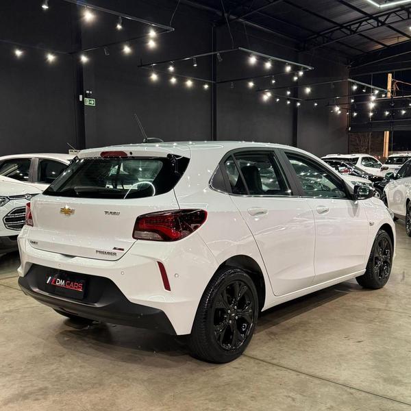 Chevrolet Onix 10tat - foto 6