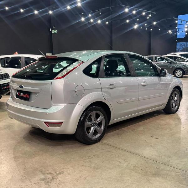 Ford Focus Sedan 1.6 1.6 Flex 8V 16V 4P Mec. - foto 6