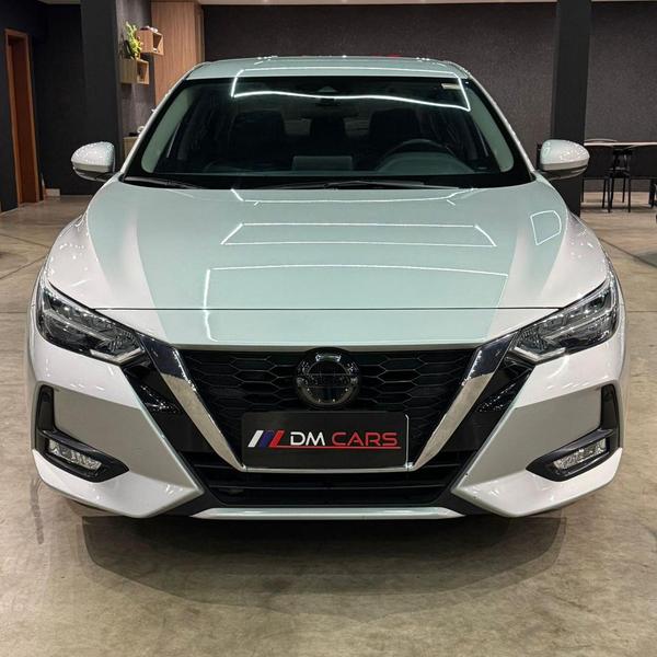 Nissan Sentra Adv CVT - foto 2
