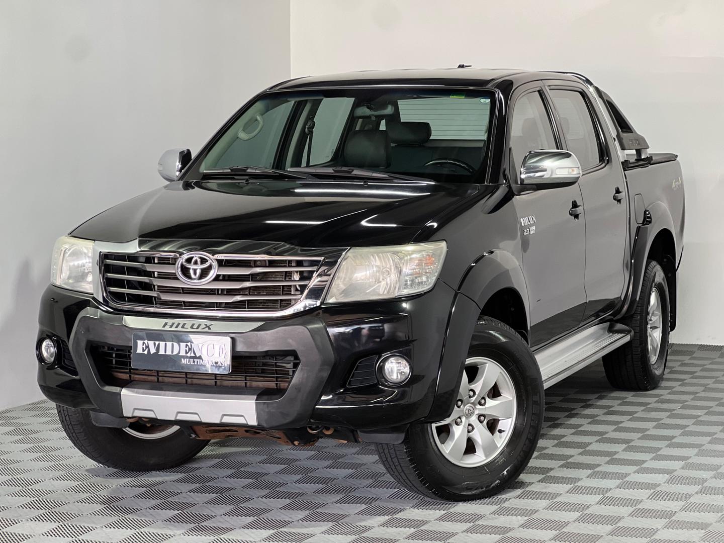 TOYOTA HILUX CD4X4 SRV