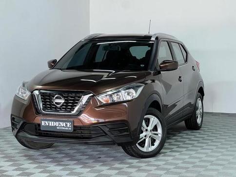 NISSAN KICKS S MT