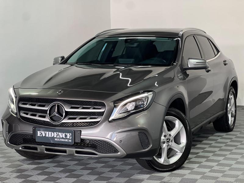 MERCEDES-BENZ GLA200FF