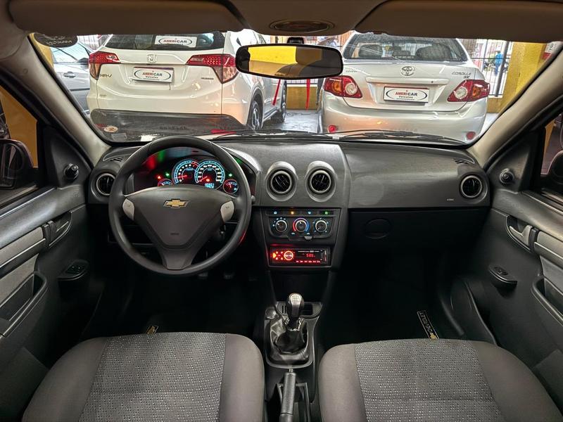 Chevrolet Celta 10l LT - foto 13