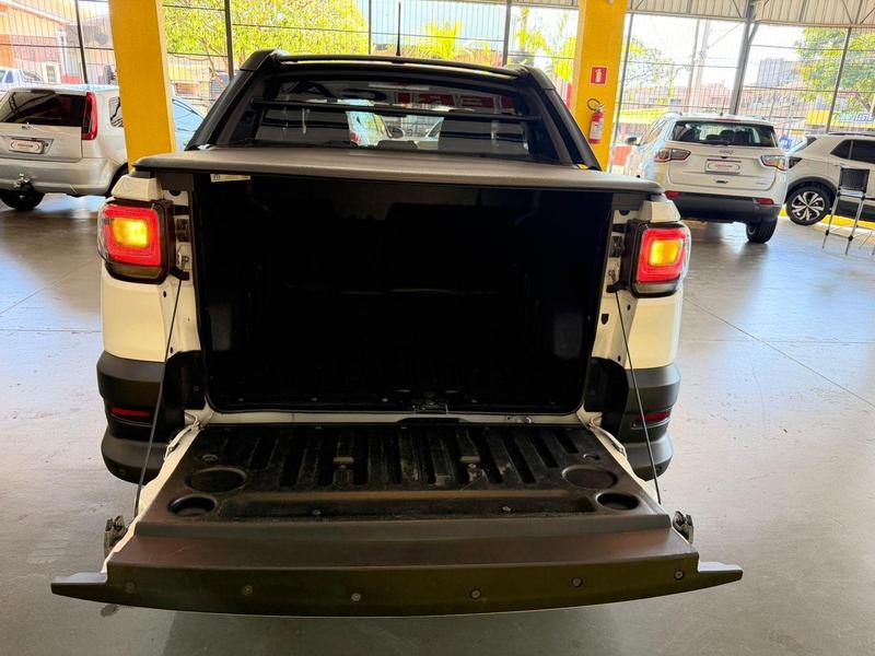 Fiat Strada Ultra T200at - foto 11