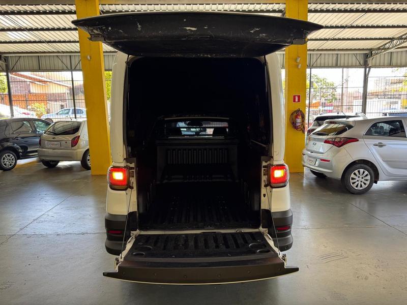 Fiat Strada Freedom 13cs - foto 12