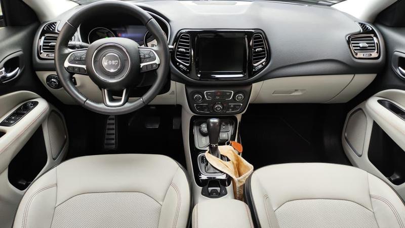 Jeep Compass Limited D - foto 9