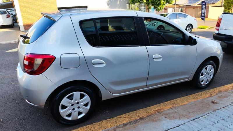 Renault Sandero Expr 1.0 - foto 3