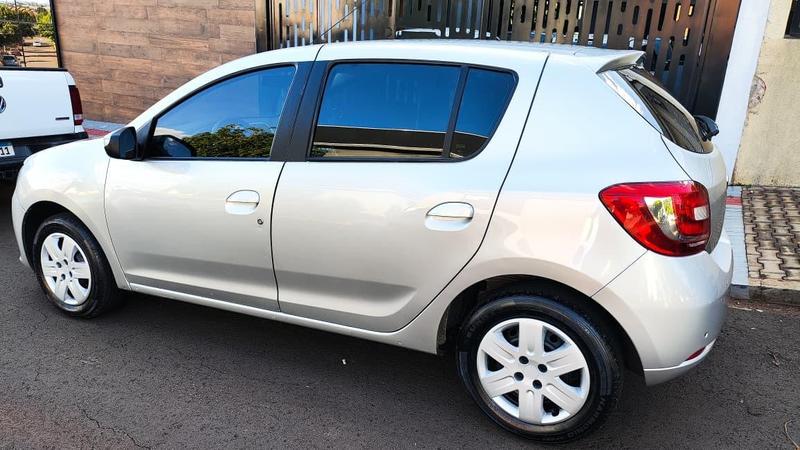 Renault Sandero Expr 1.0 - foto 2