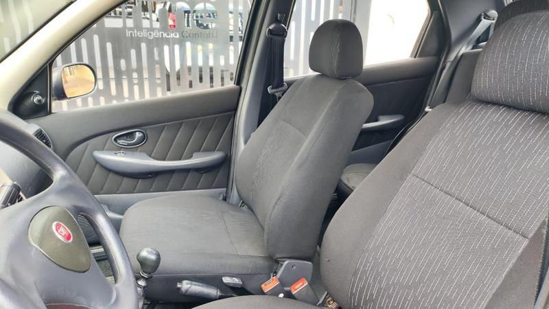Fiat Palio Week. Adv Adv Tryon 1.8 MPI Flex - foto 8