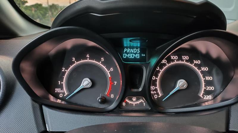 Ford Fiesta 10sel Gtdi A - foto 11