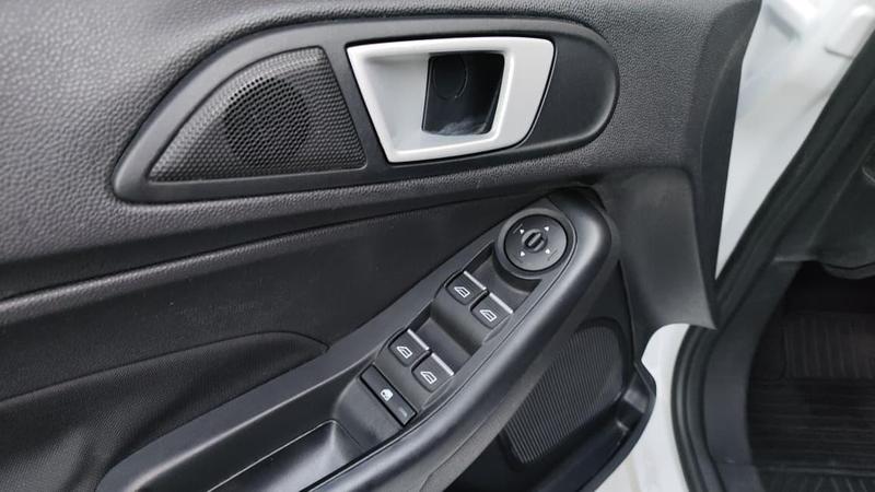 Ford Fiesta 10sel Gtdi A - foto 6