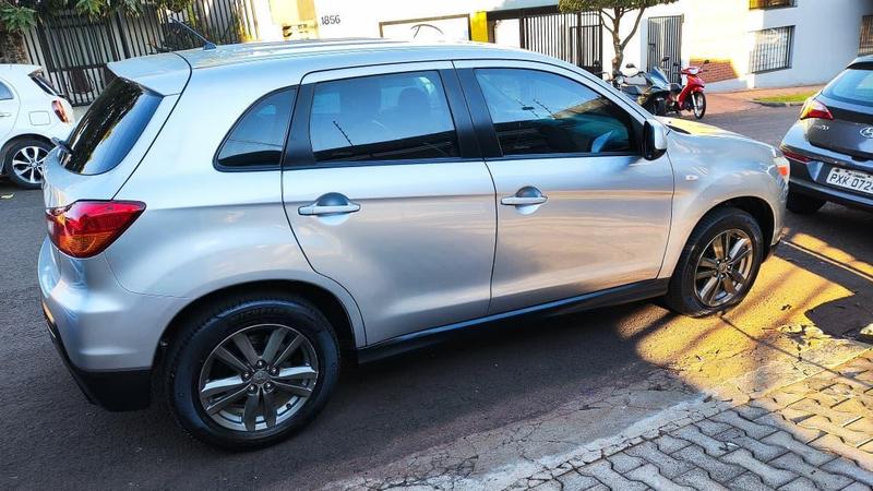 Mitsubishi ASX 2.0 - foto 3