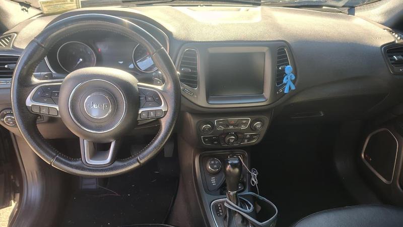 Jeep Compass Limited S - foto 8