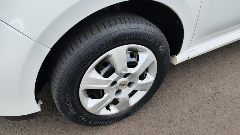 Chevrolet Montana Ls2 - foto 5