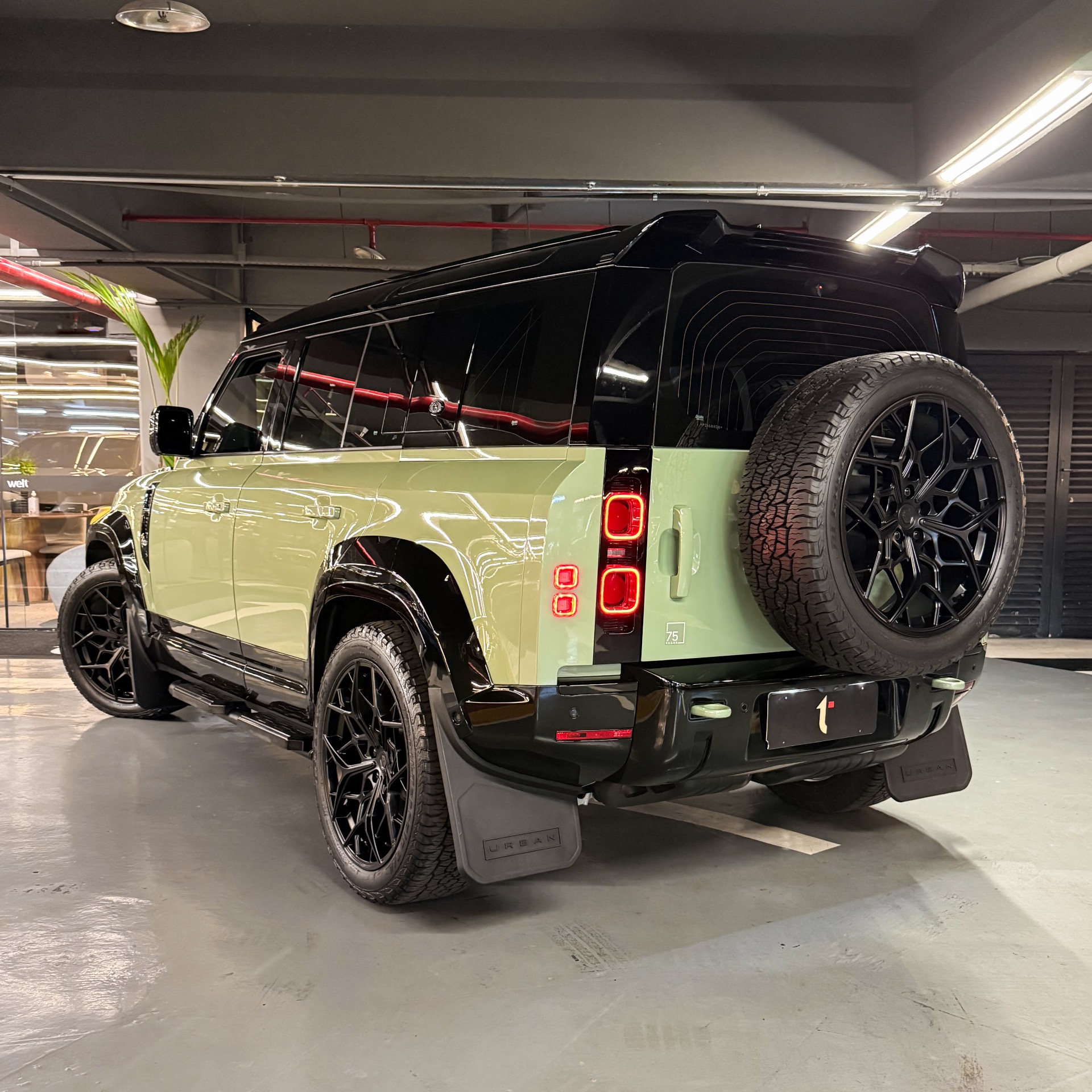 LAND ROVER DEFENDER 110 HSE D300 DIE. AUT.(HÍB.) — foto 6