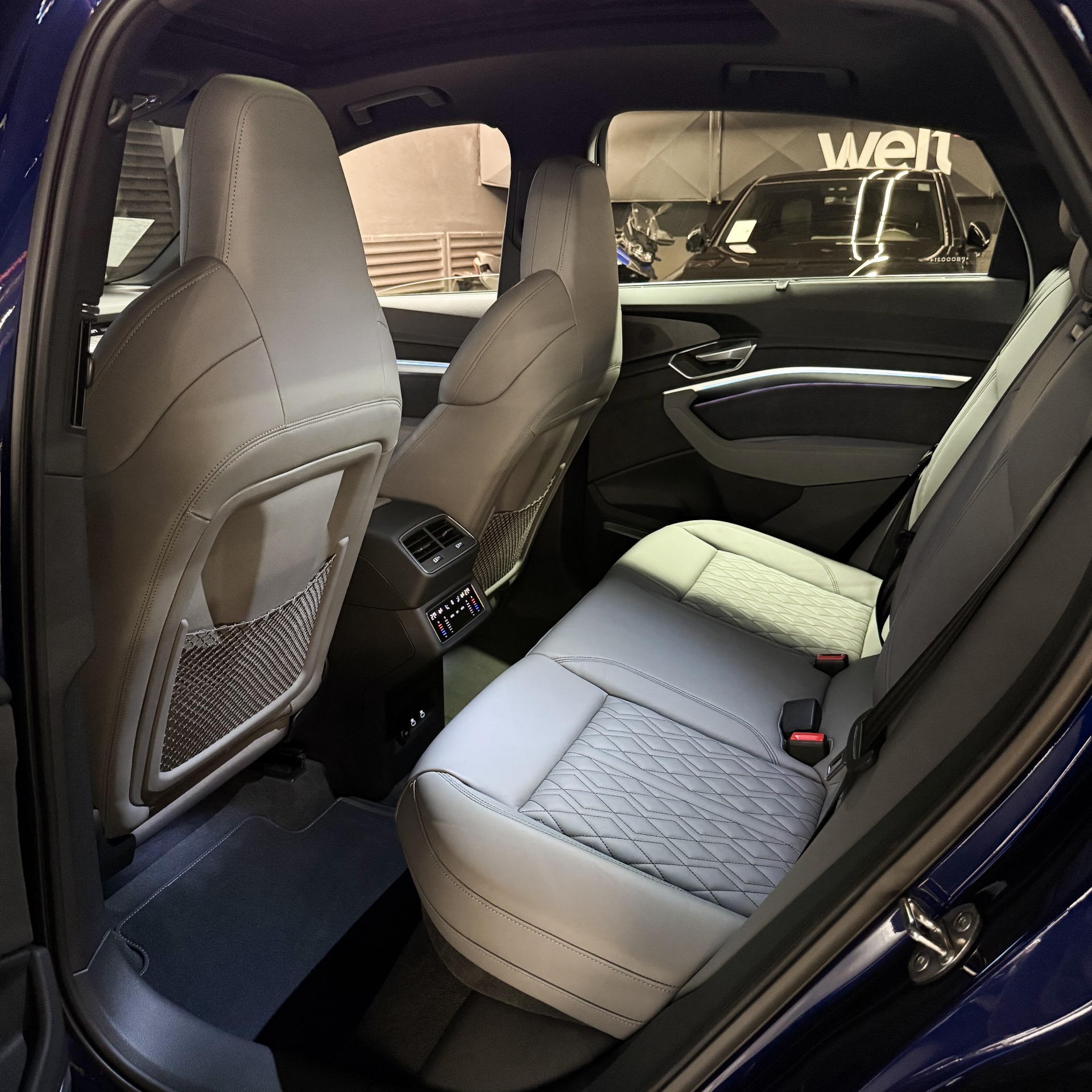 AUDI E TRON SPB S — foto 11