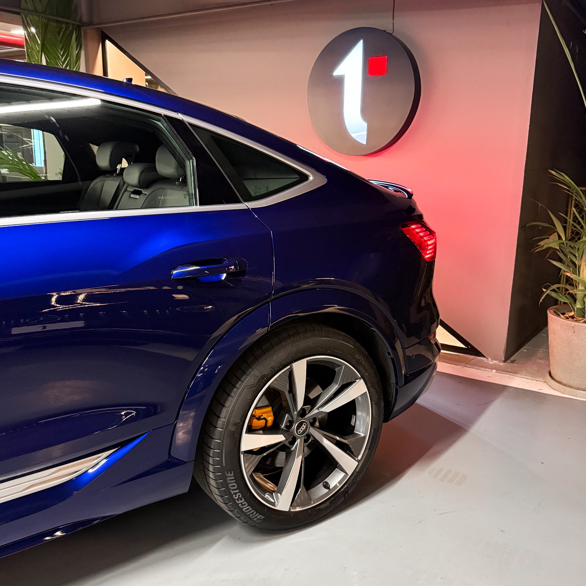 AUDI E TRON SPB S — foto 19