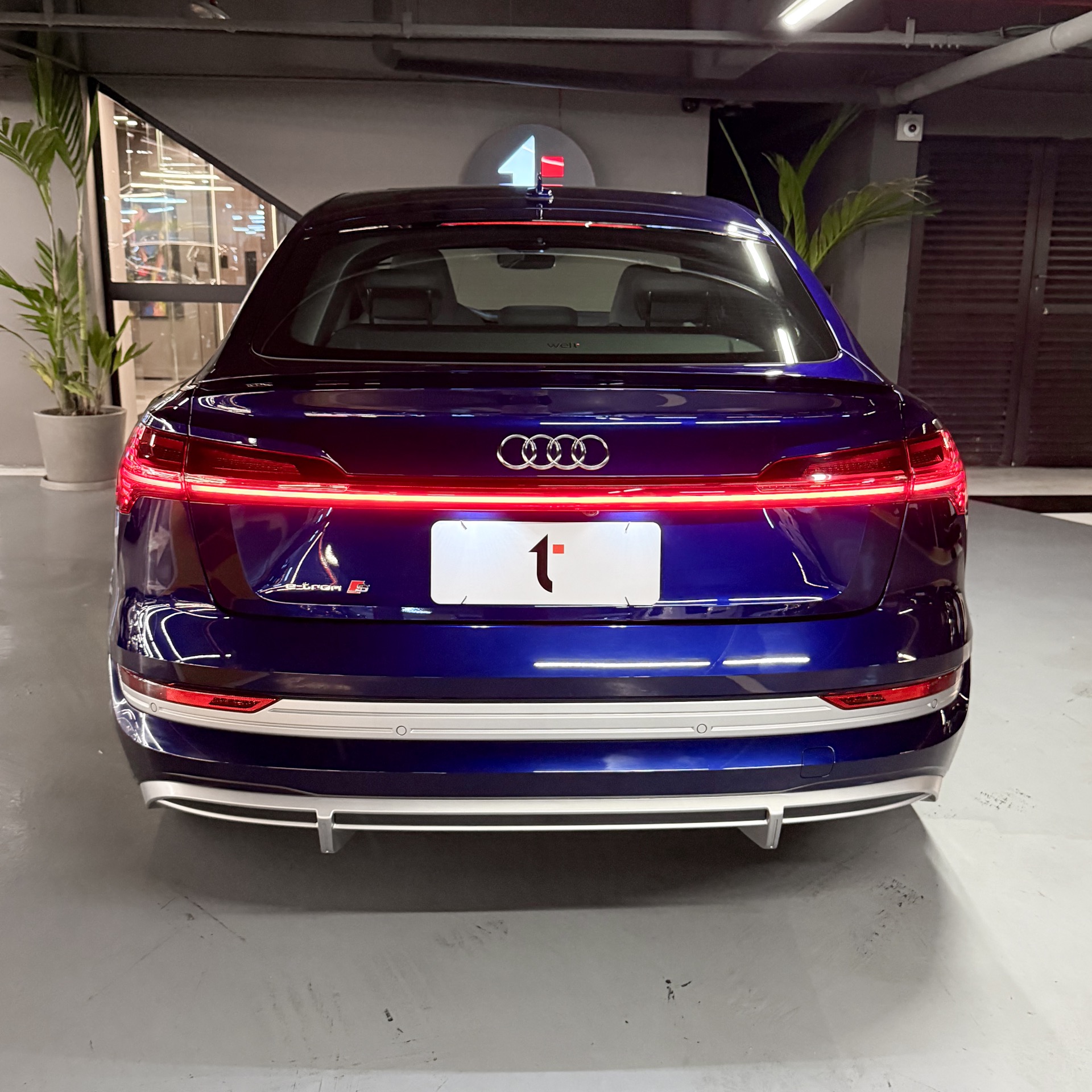 AUDI E TRON SPB S — foto 5