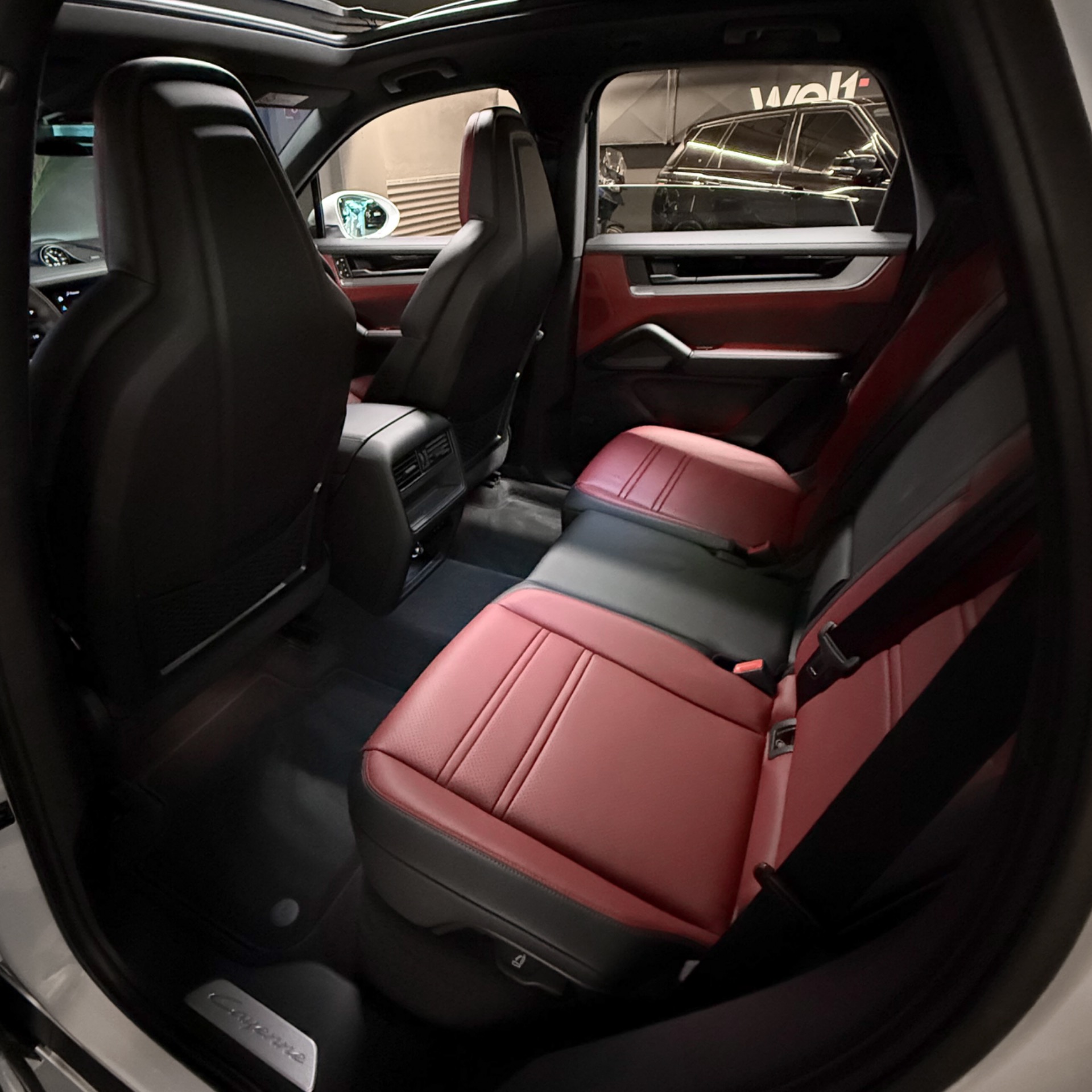 PORSCHE CAYENNE PHEV — foto 13