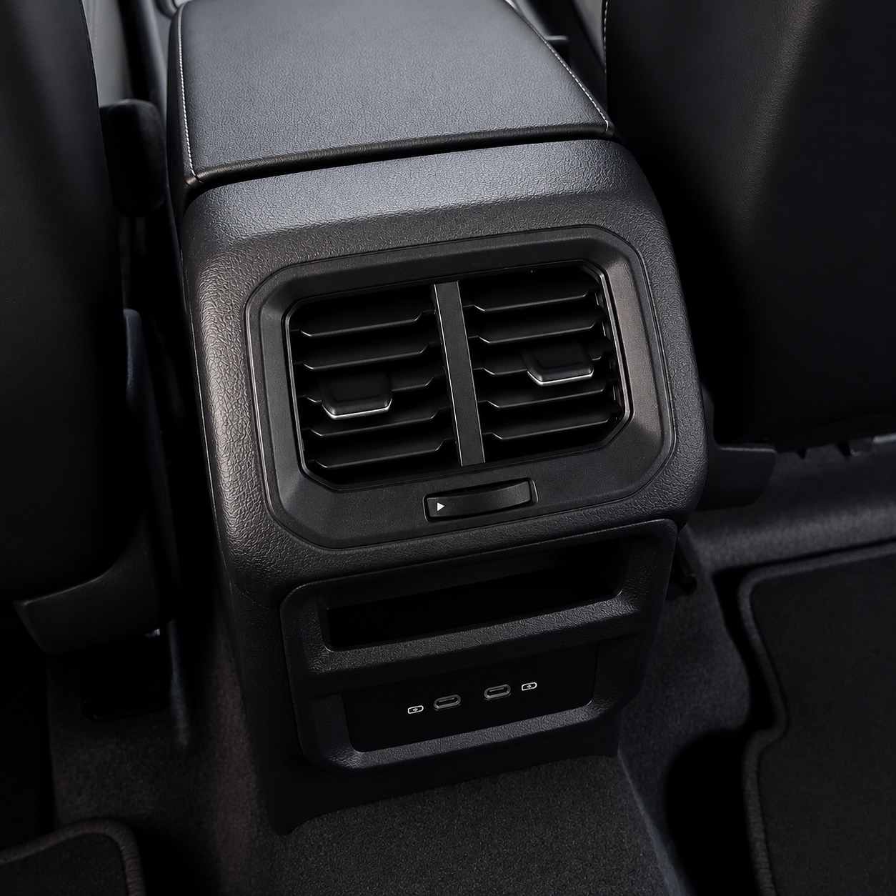 VOLKSWAGEN TAOS CL TSI — foto 5