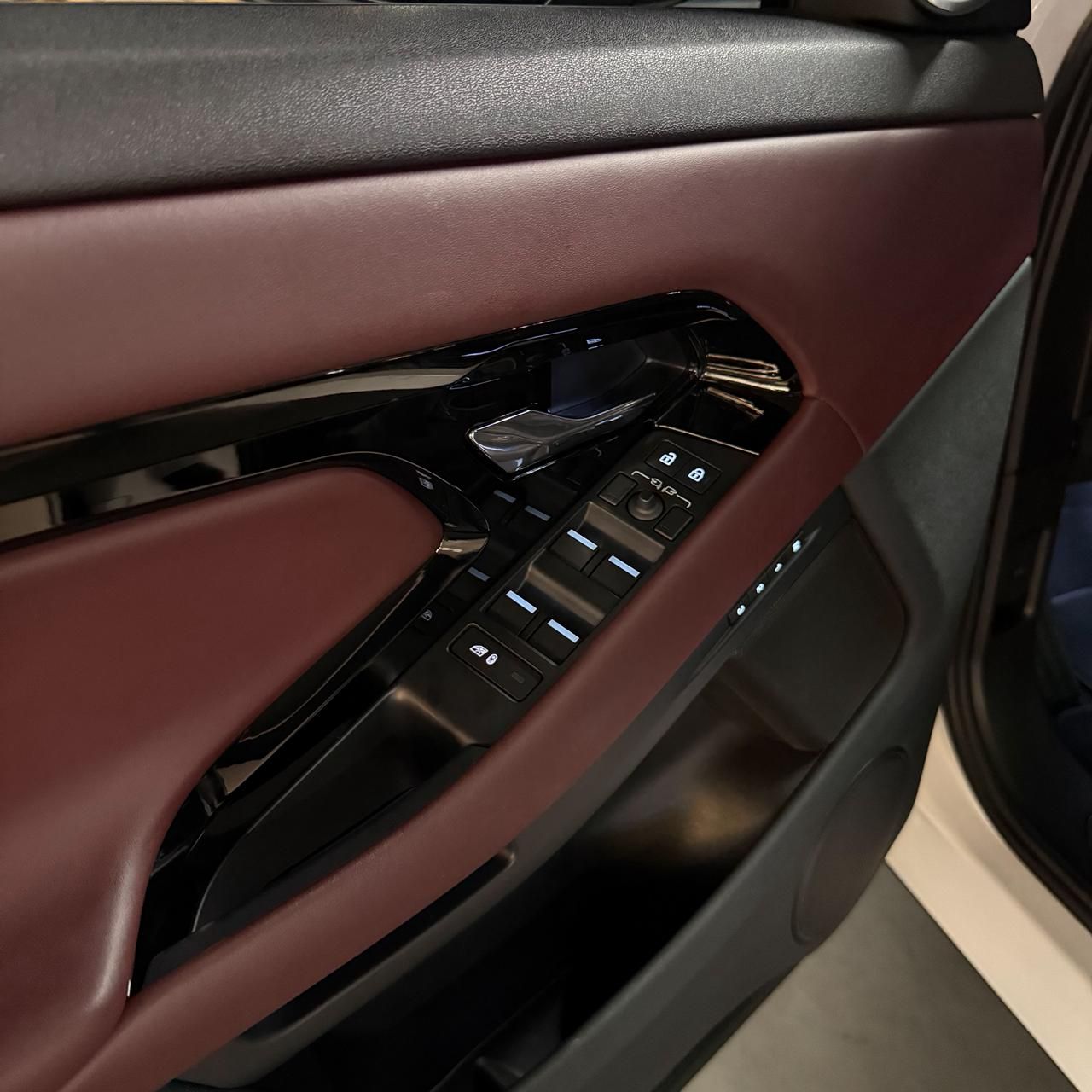 LAND ROVER EVOQUE Si4 HSE Dyn. 2.0/Flex Aut — foto 3