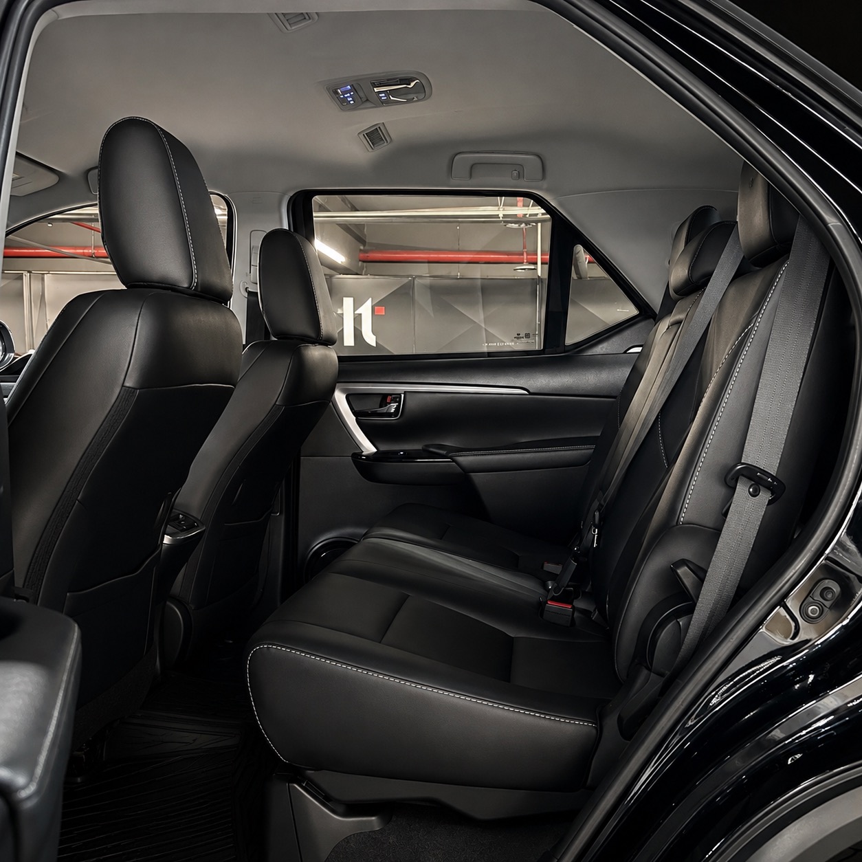 TOYOTA HILUX SW4 SRX 4X4 2.8 TDI 16V DIES. AUT. — foto 5