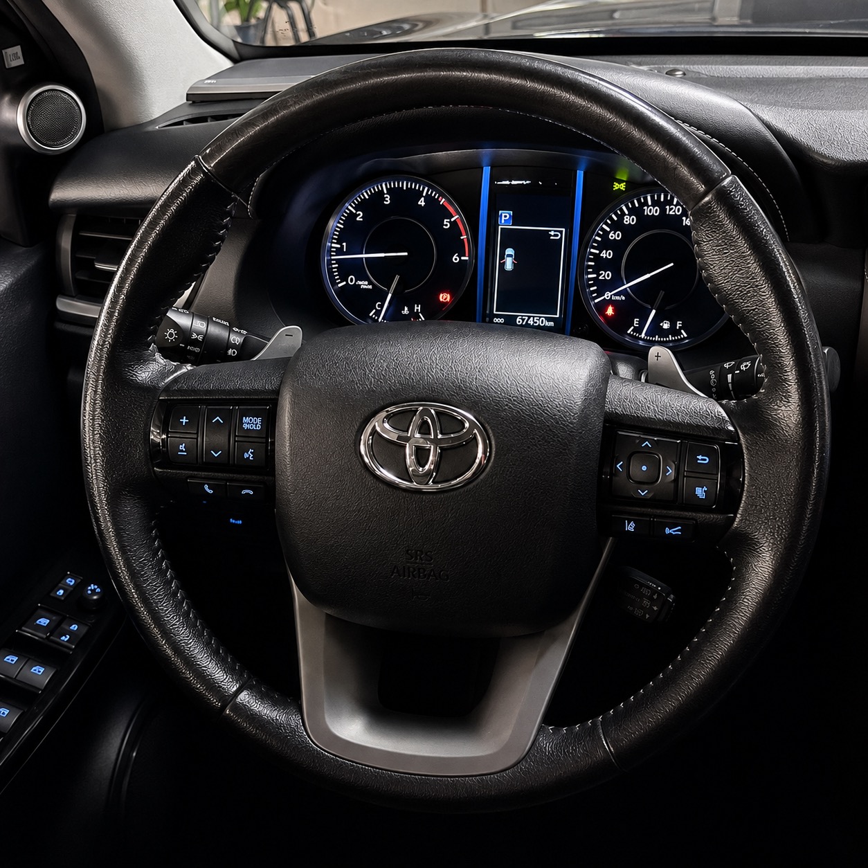 TOYOTA HILUX SW4 SRX 4X4 2.8 TDI 16V DIES. AUT. — foto 7