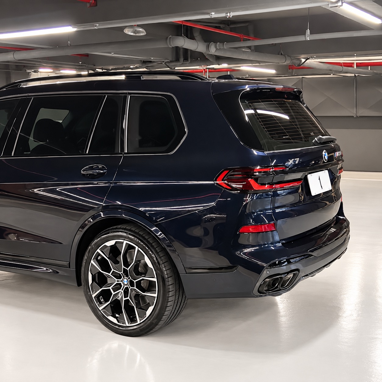 BMW X7 M60I — foto 15