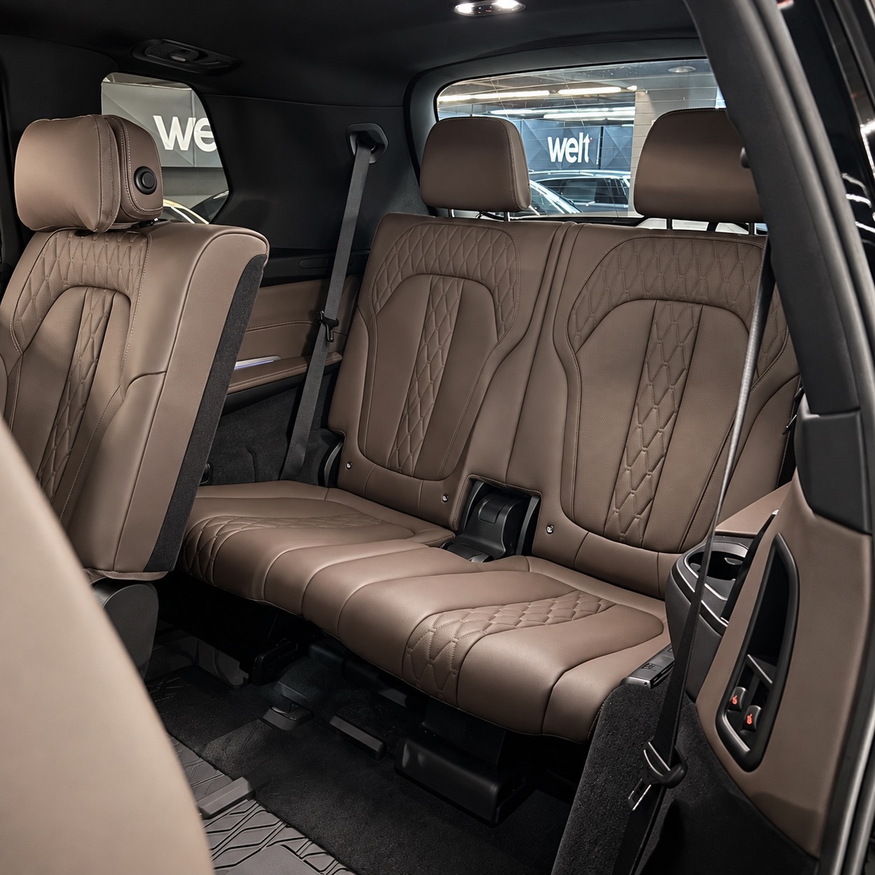 BMW X7 M60I — foto 5