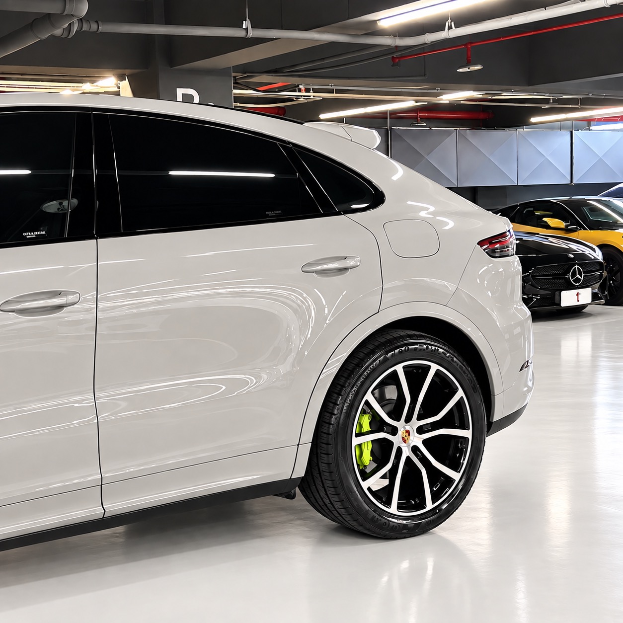 PORSCHE CAYENNE COUPE E-HYBRID 3.0 V6 462CV — foto 17