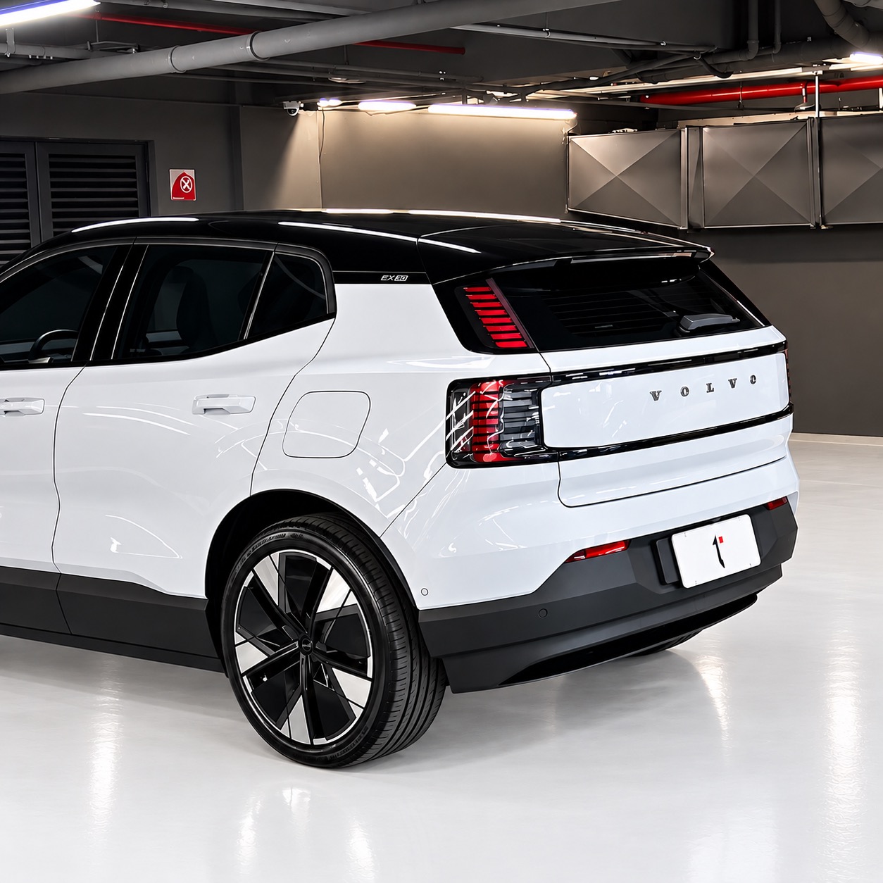 VOLVO EX30 E60 ULTRA — foto 18