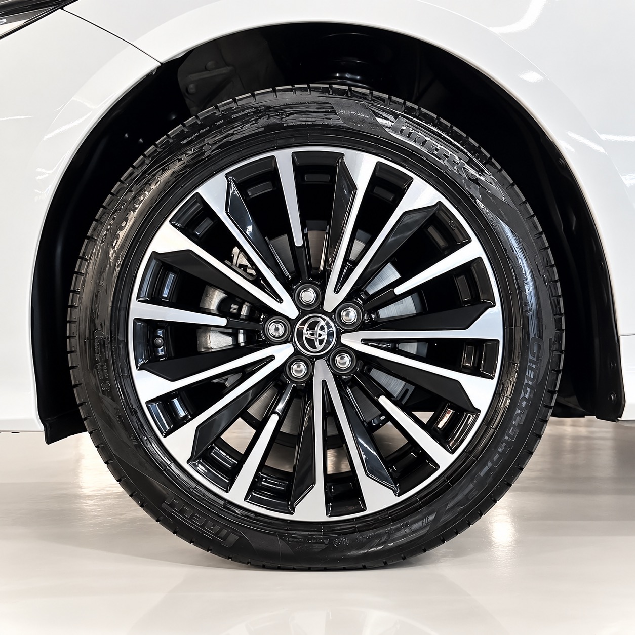 TOYOTA COROLLA ALTIS 20 — foto 5