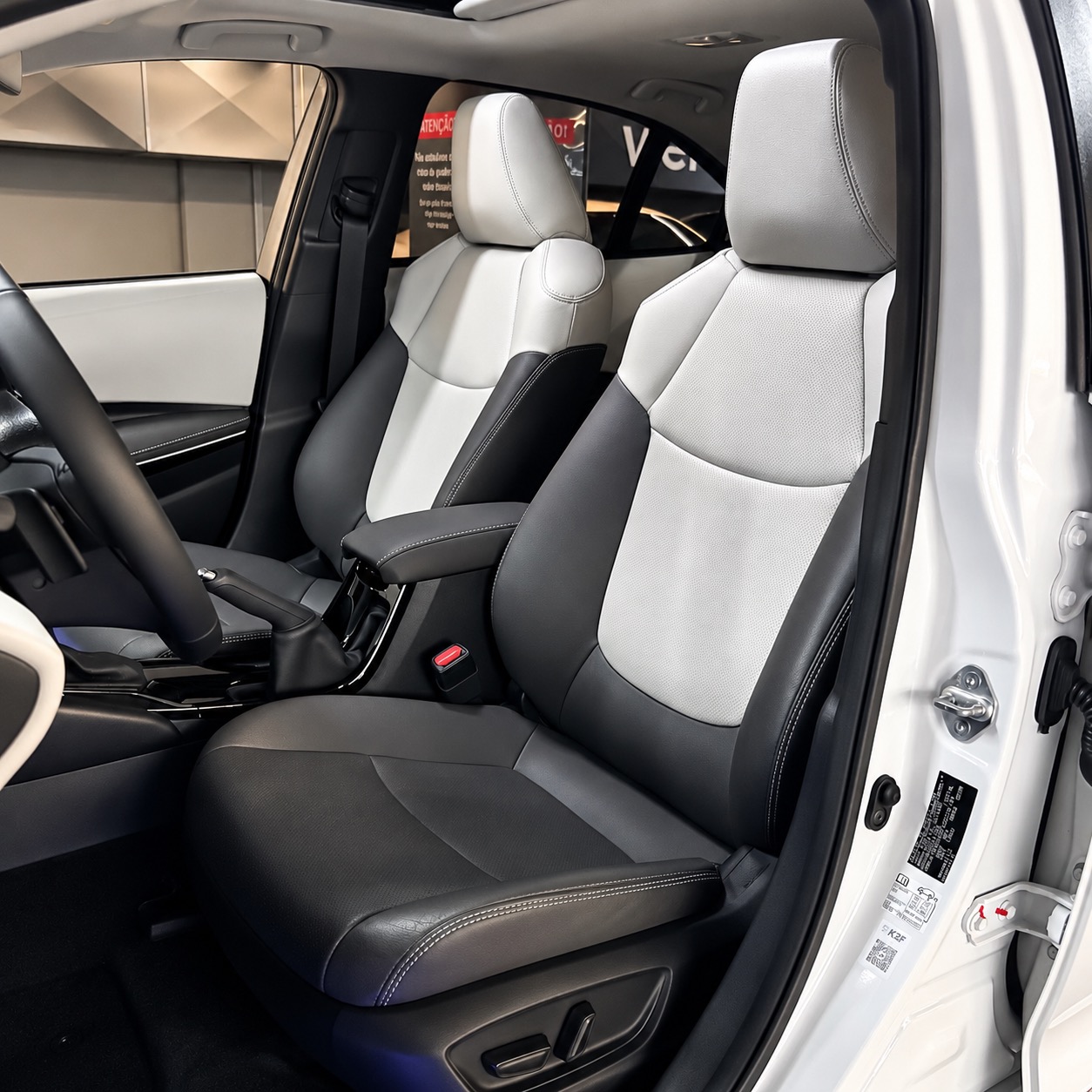 TOYOTA COROLLA ALTIS 20 — foto 8