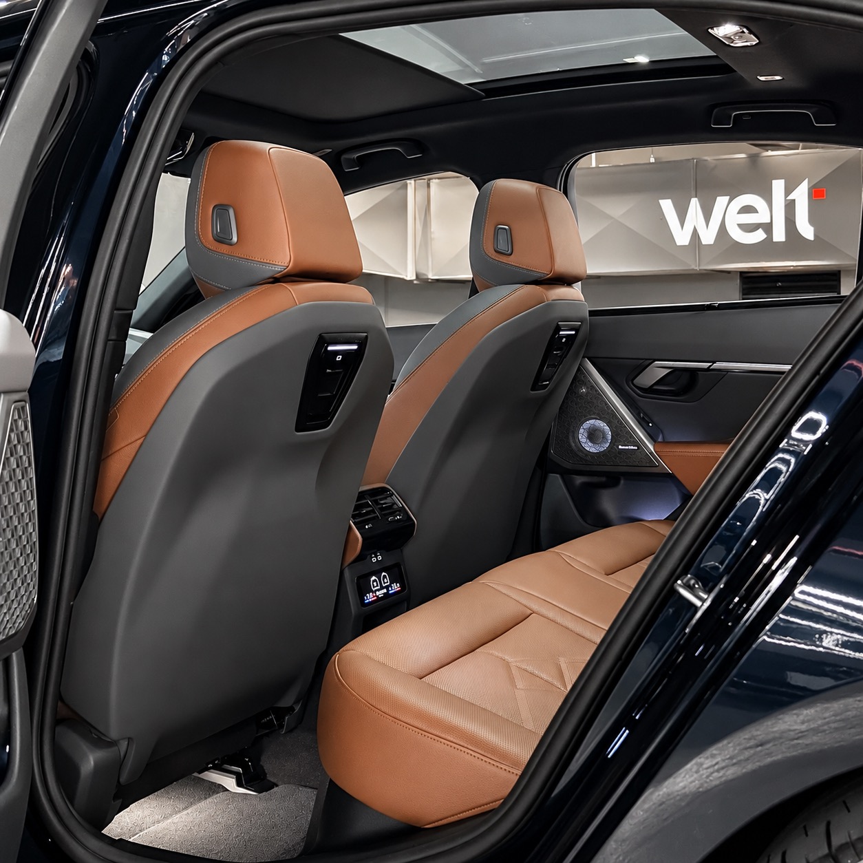 BMW I5 M60 — foto 17