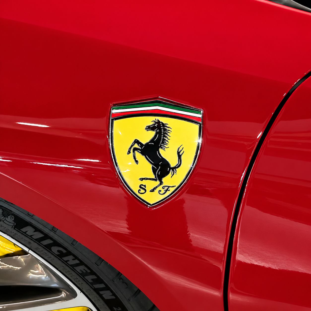 FERRARI 296 GTS (HÍBRIDO) — foto 18