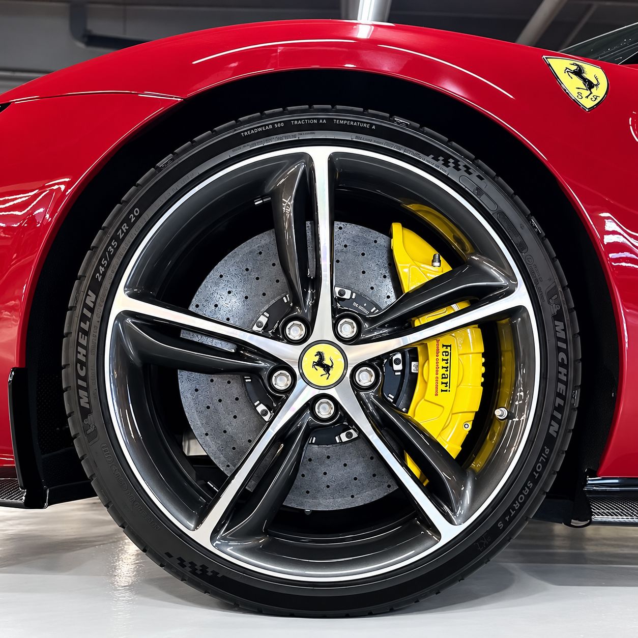 FERRARI 296 GTS (HÍBRIDO) — foto 5